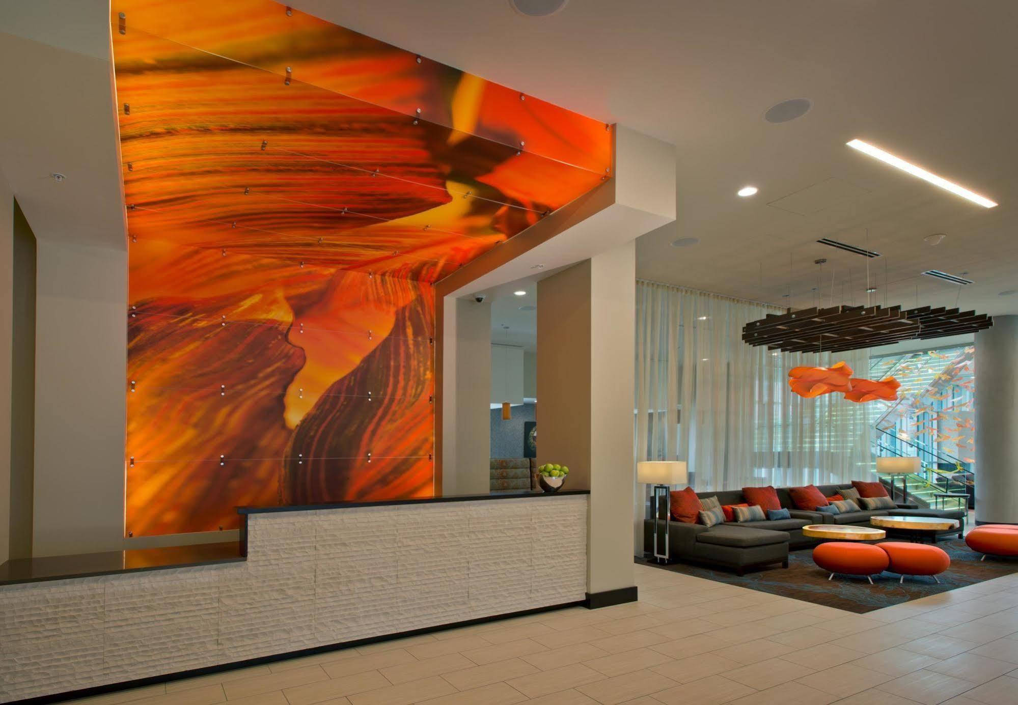 Springhill By Marriott Downtown 3* DEN
