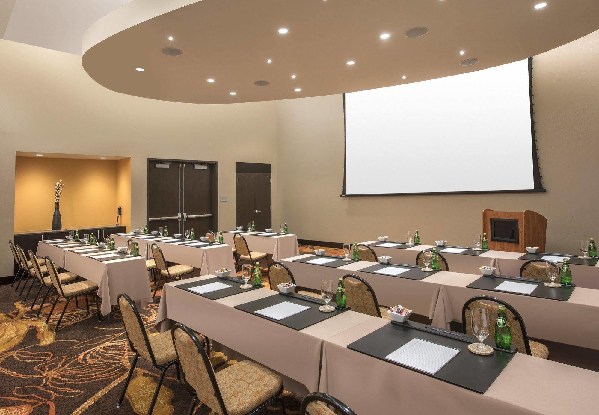 Hotel Springhill By Marriott Downtown DEN